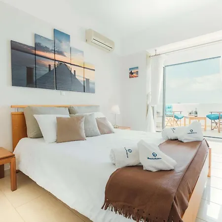 Dreams Villa